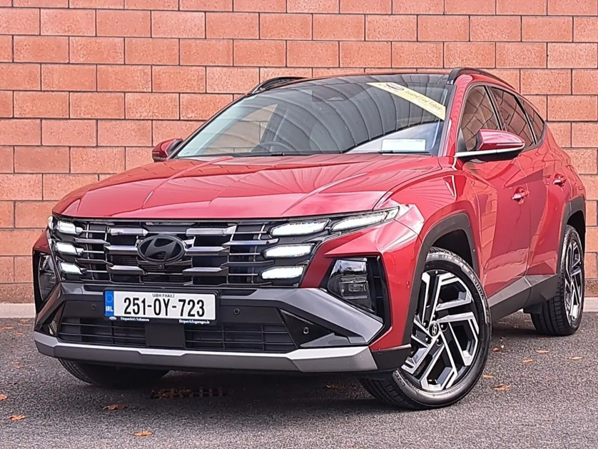 Hyundai Tucson Platinum Model Plug in Hybrid Auto - Image 2