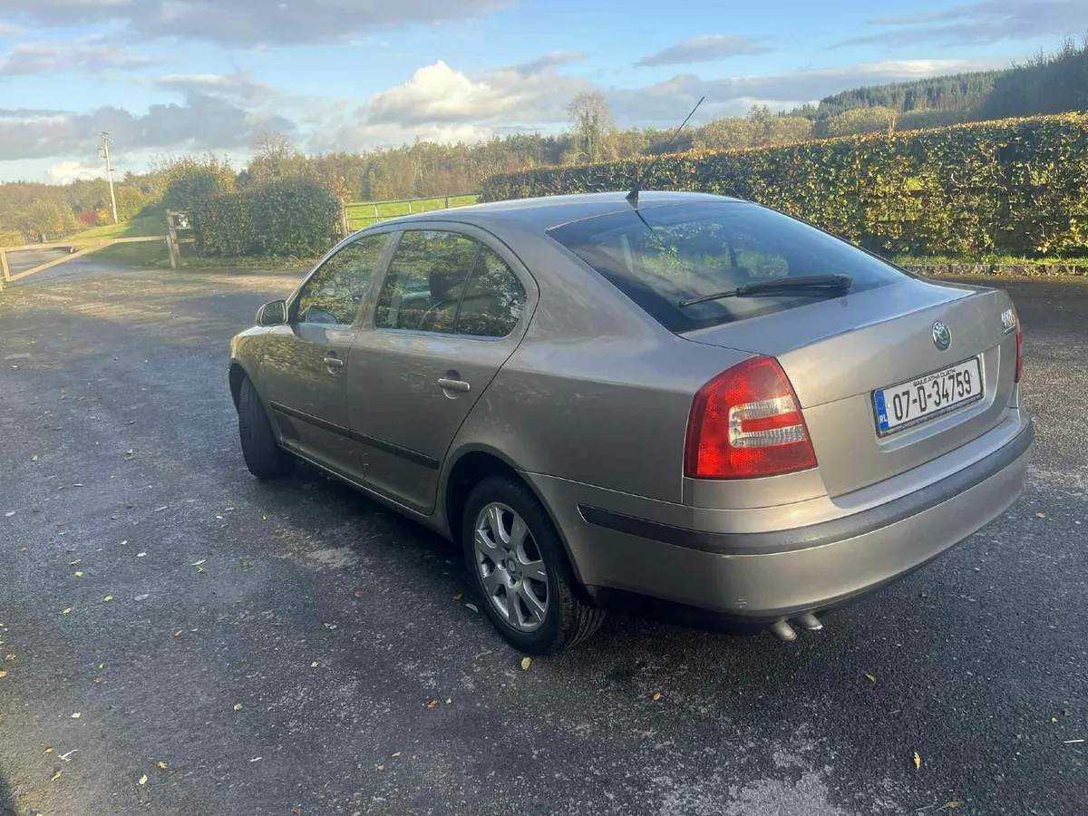 Skoda Octavia 2007 Automatic - Image 2