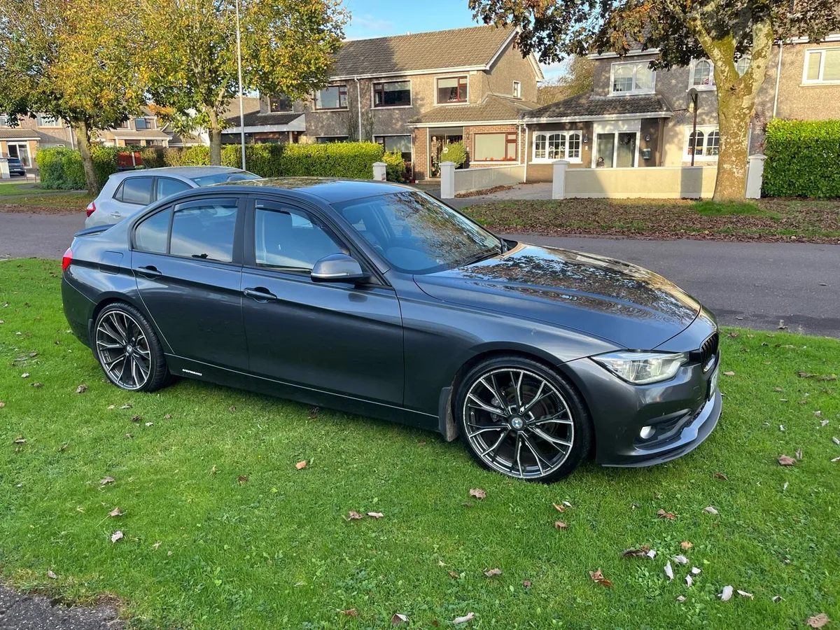 BMW 320d - Image 2