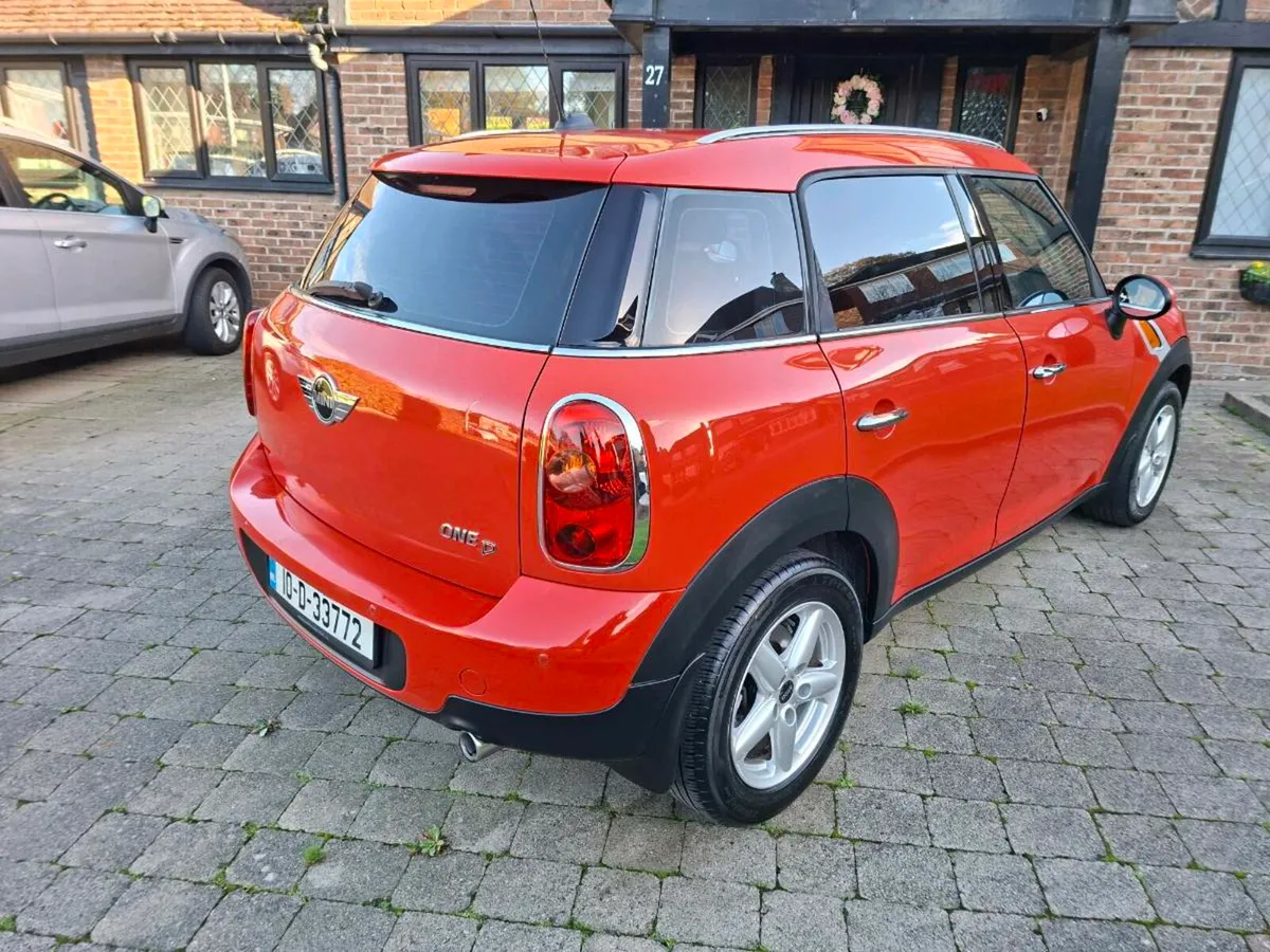 MINI ONE D ESTATE 2010 VERY CLEAN CAR - Image 3