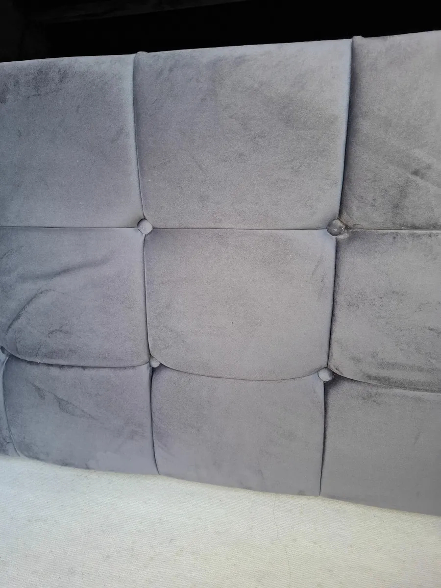 Double bed - Image 2