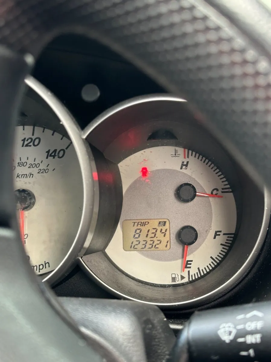 Mazda Mazda3 2008 - Image 3