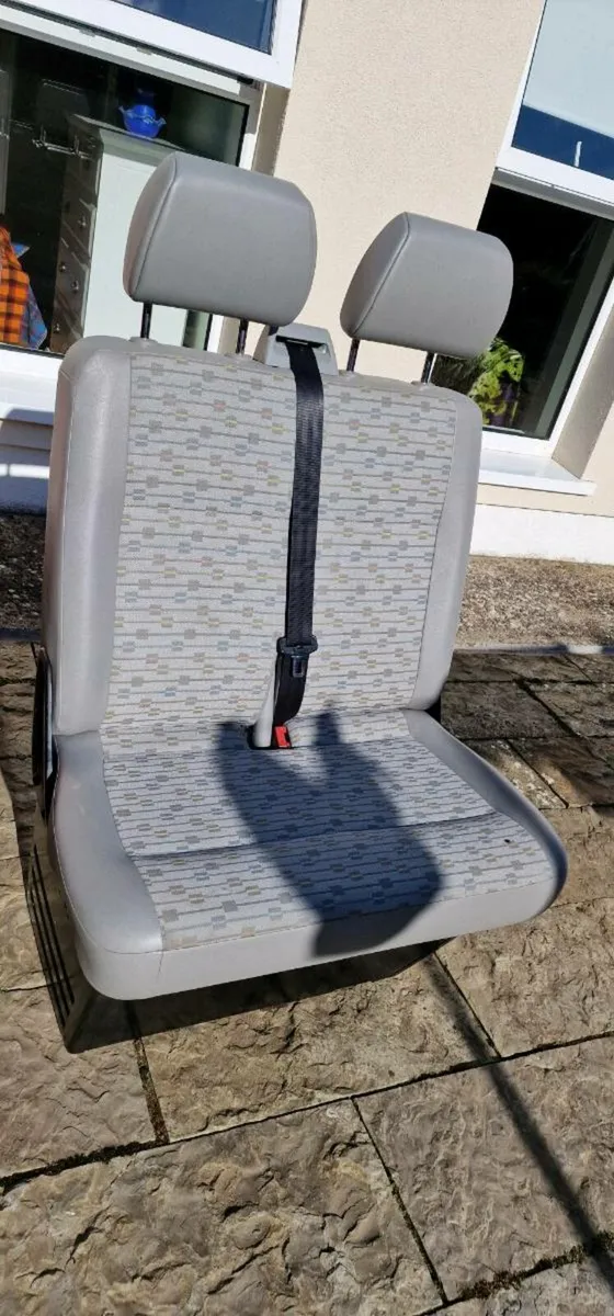 Vw transporter T5 seats - Image 2