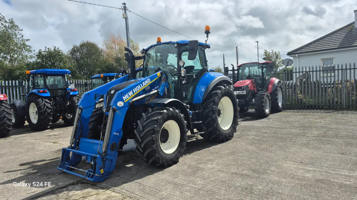 New Holland T5.120 - Image 1