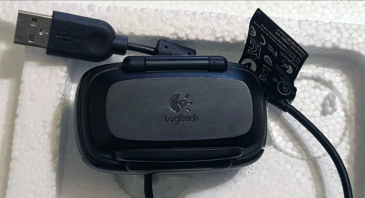 Logitech Autofocus USB Foldable Webcam Camera - Image 2