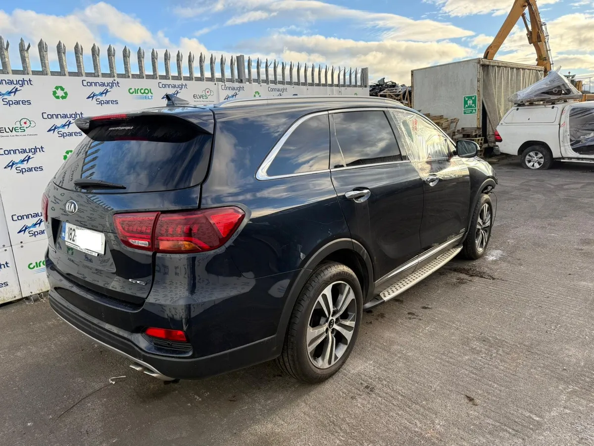 2018 KIA SORENTO JUST IN FOR BREAKING - Image 4