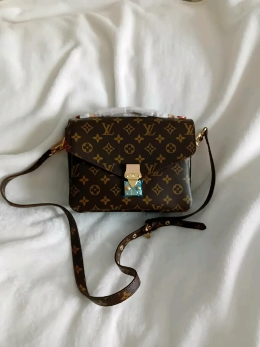 Shoulder Cross Body Bag - Image 1