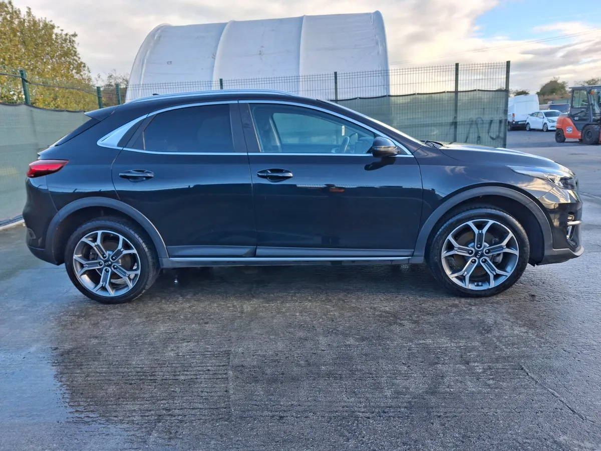 211 Kia XCeed  Phev  1.6 Hybrid  auto - Image 2