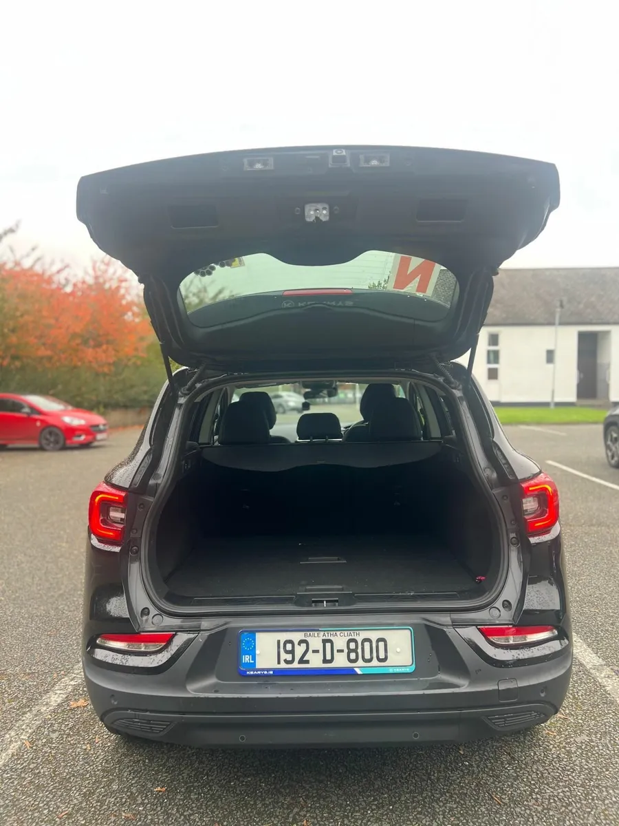 192 Renault Kadjar - Image 4