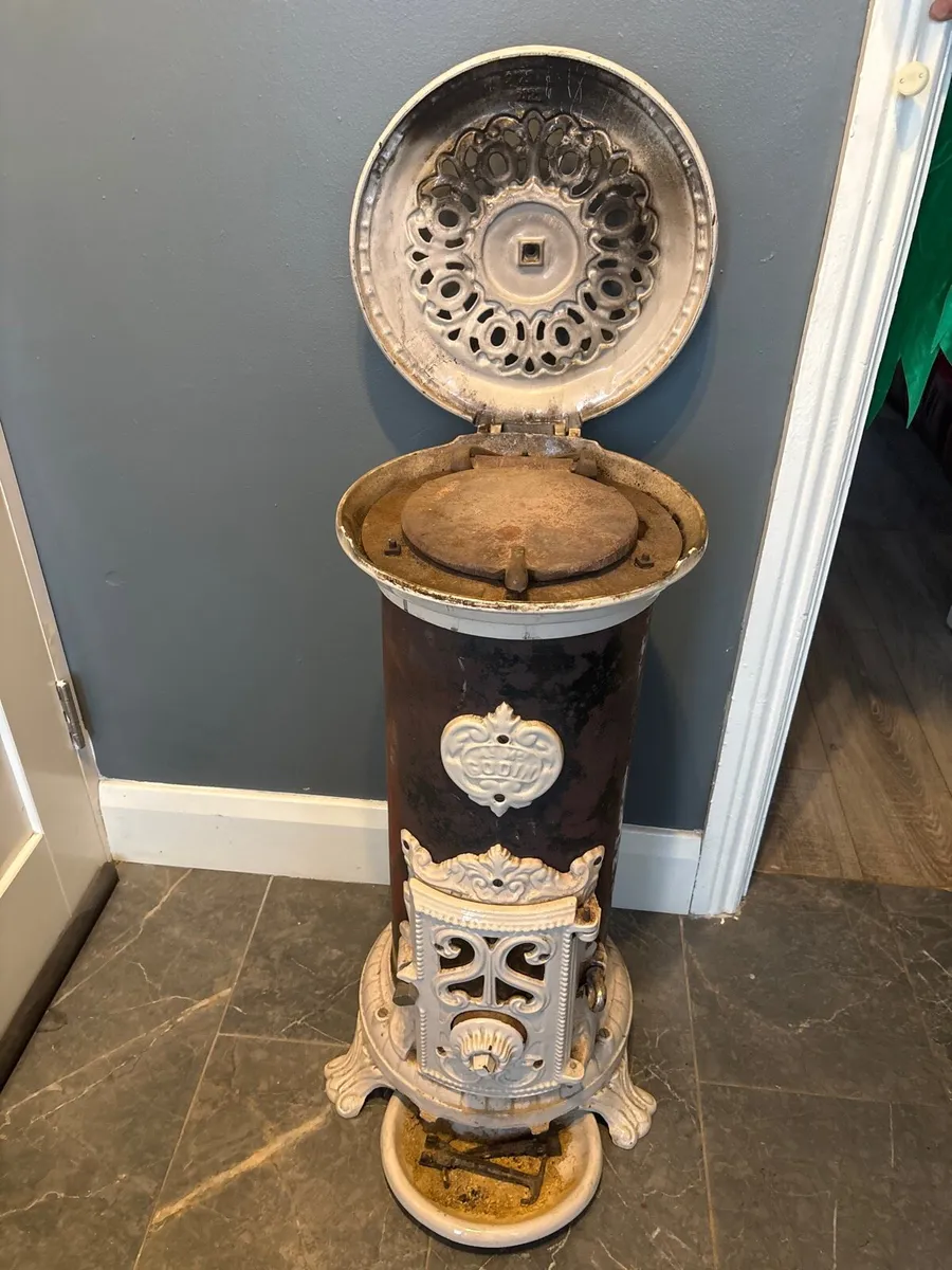Beautiful cast iron godin burner - Image 4