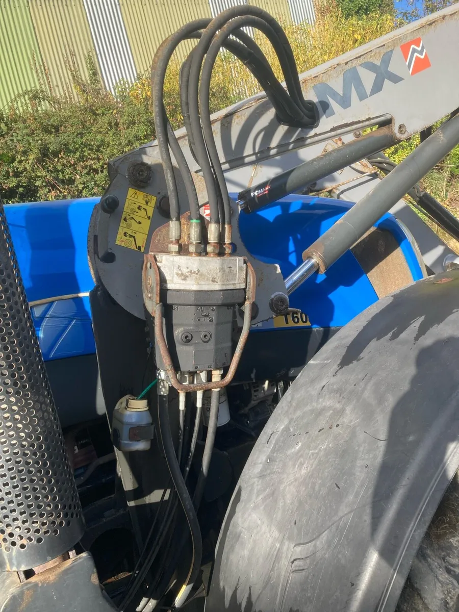 MX T12 Loader For Sale - Image 2