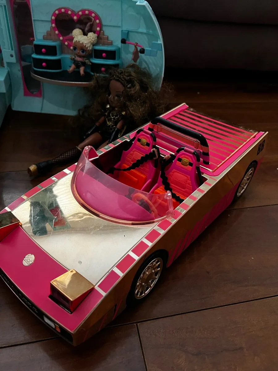 LOL Doll campervan and car set with dolls - Image 4