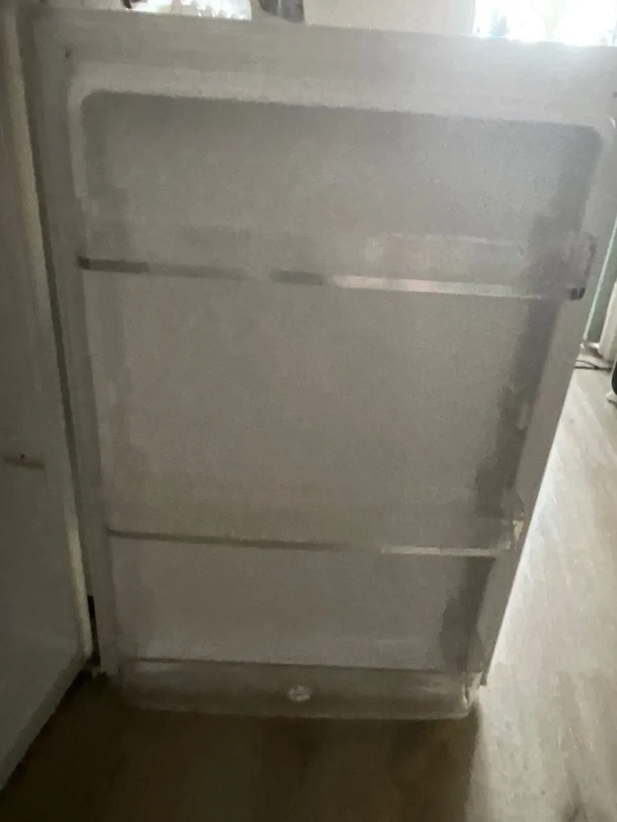 Under counter fridge/freezer - Image 2