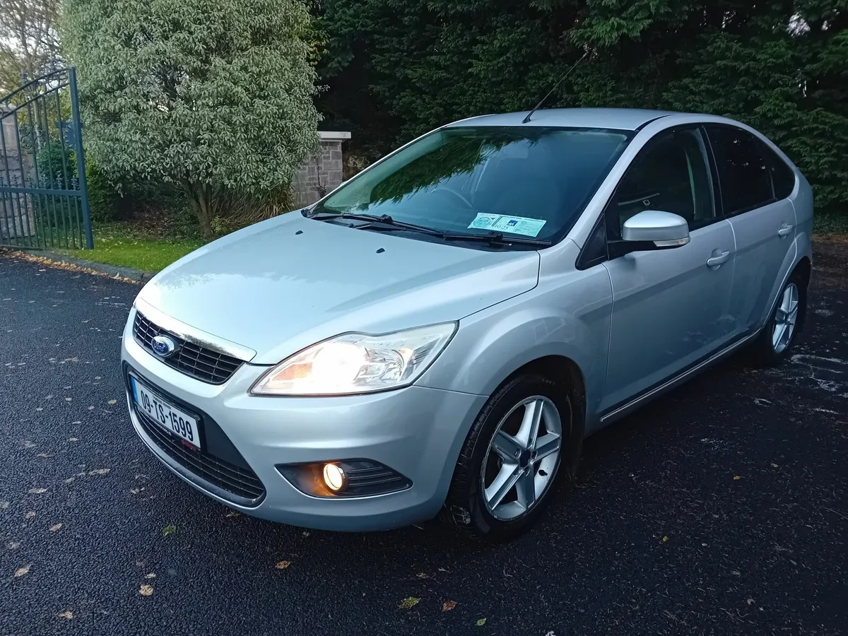 Ford Focus 2009 - Image 1