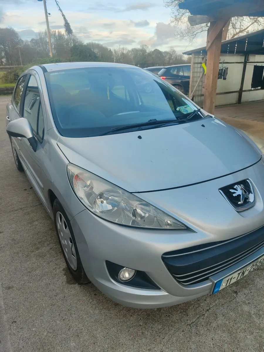 Peugeot 207 2011 - Image 1