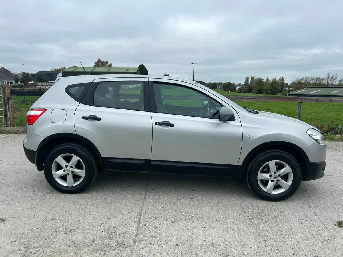 2013 NISSAN QASHQAI 1.6 4WD - Image 2
