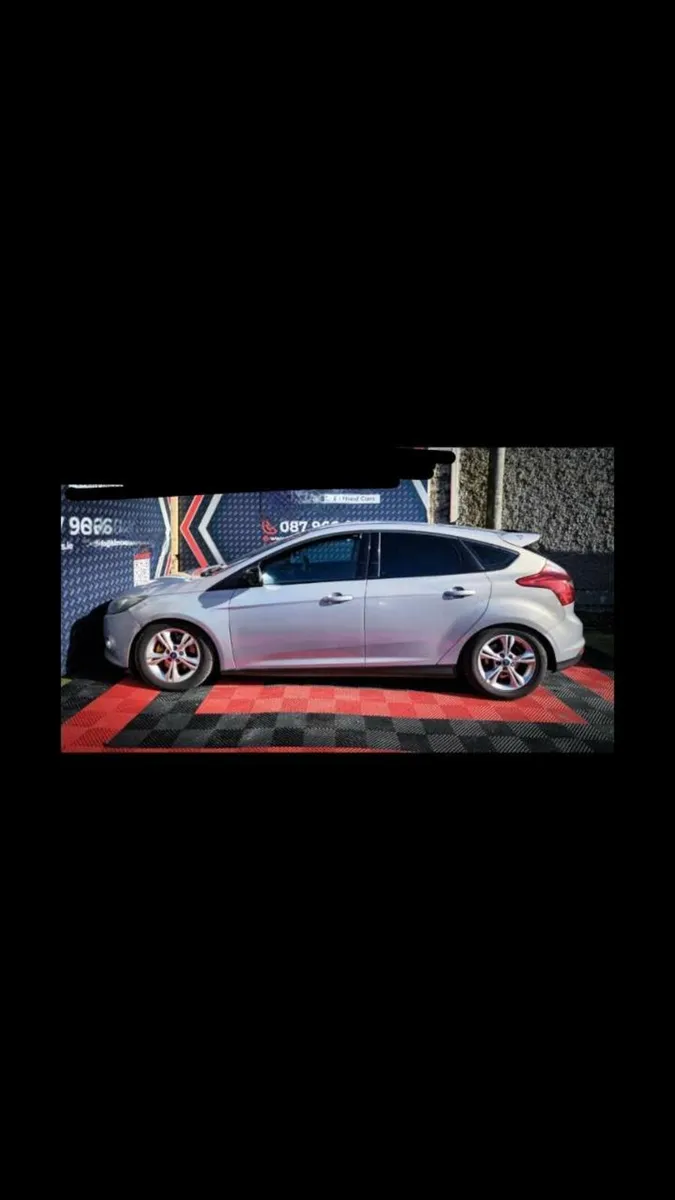Ford Focus 2012 - Image 3