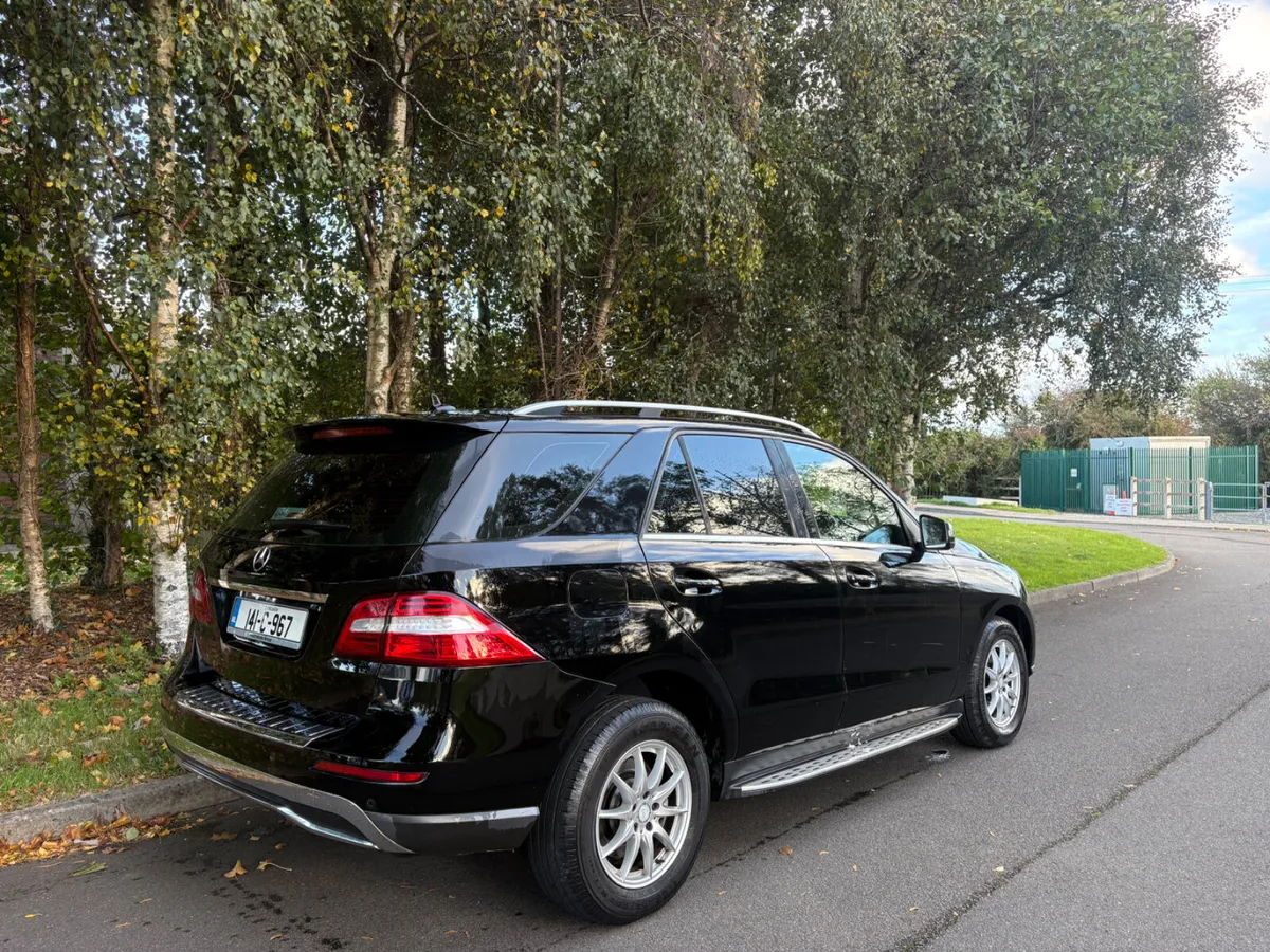 2014 Mercedes-Benz ML 250 doe and tax - Image 3