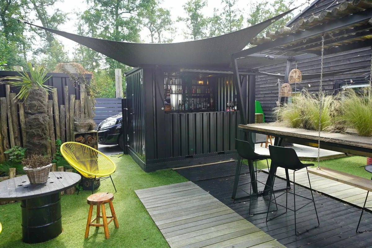Bar Container with Countertop – Outdoor Ready - Image 3