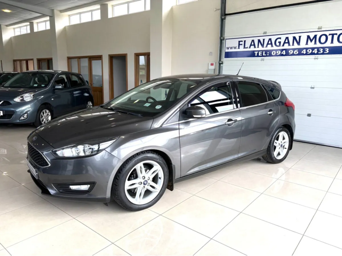 Ford Focus 5DR 1.5 TD 95PS 6SPEED 5DR - Image 2