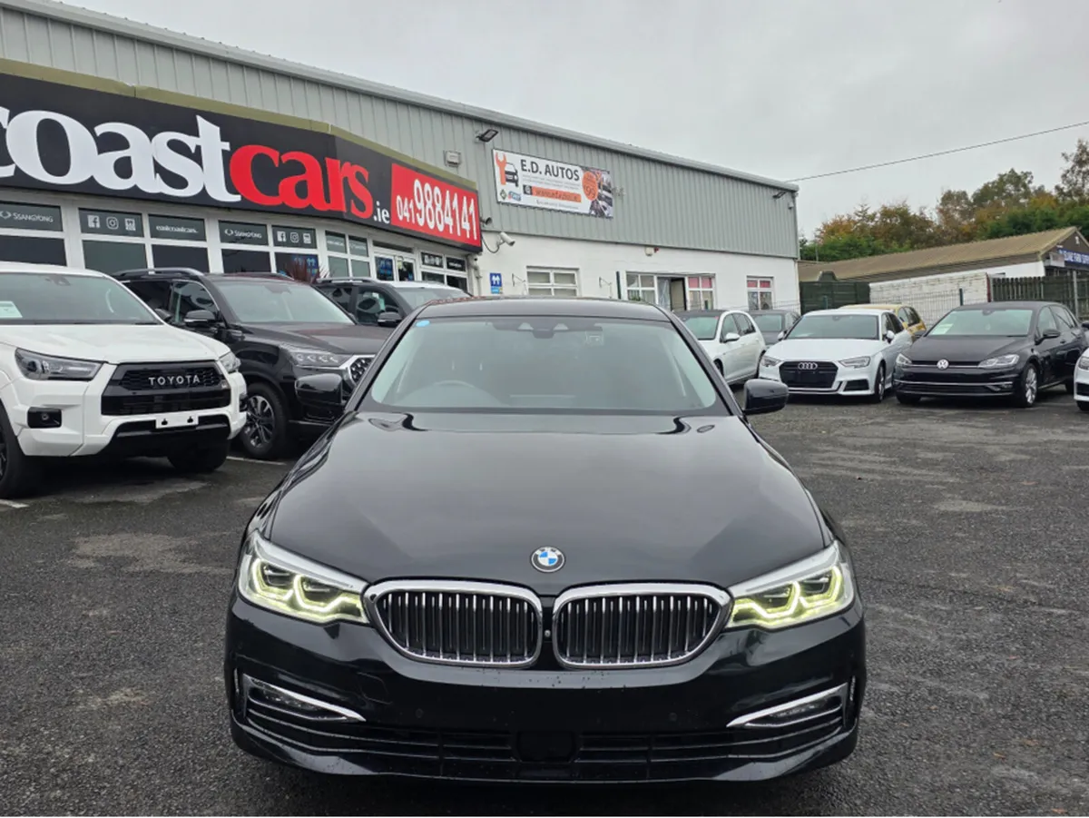 BMW 5-Series 523D LUXURY - CARPLAY NAVIGATION EDIT - Image 4