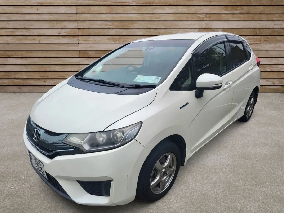 Honda Fit 2015 New NCT - Image 2