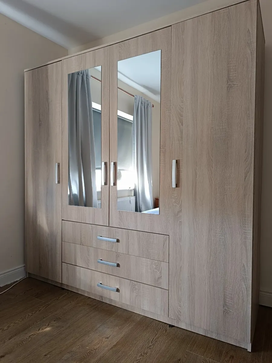Wardrobe Jysk VELLERUP - Image 1