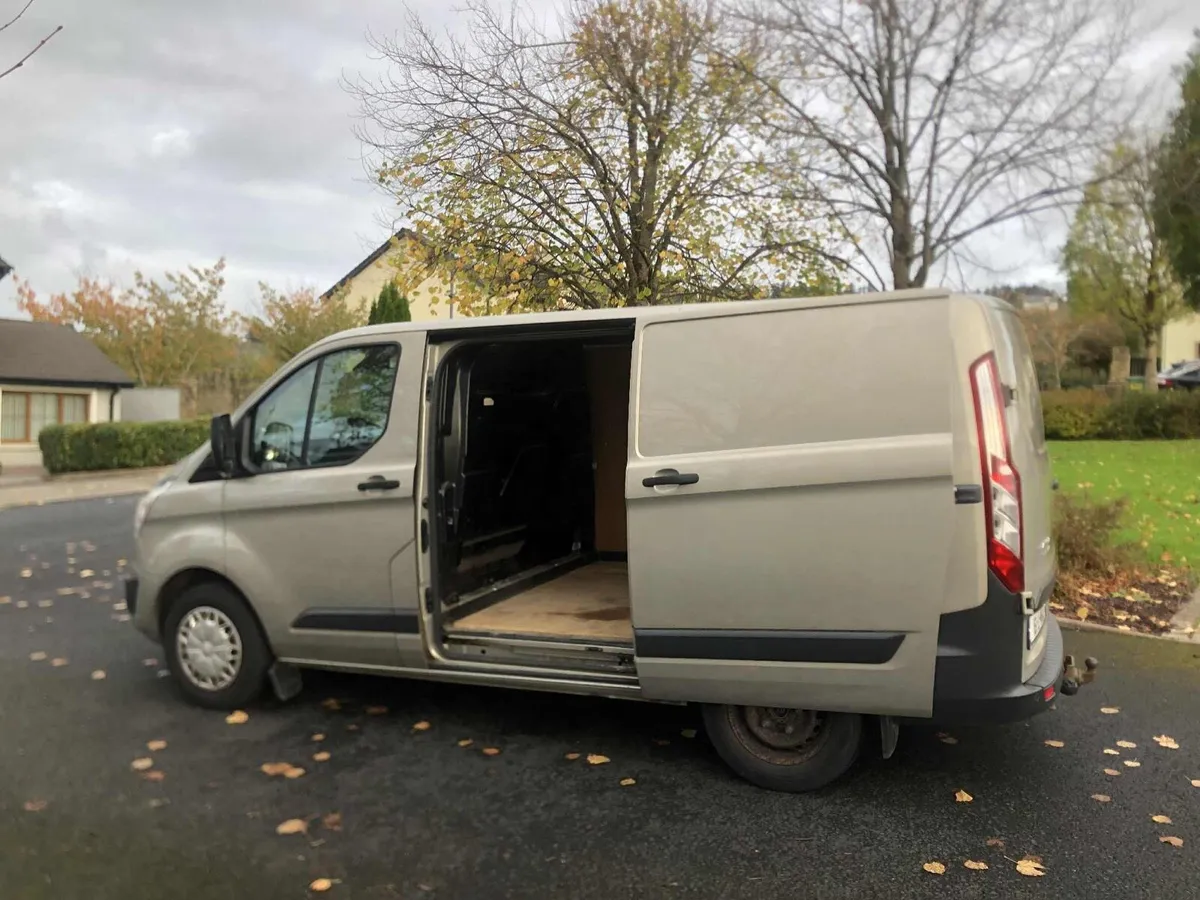 Ford transit (Tax & Tested 6/2026) - Image 2