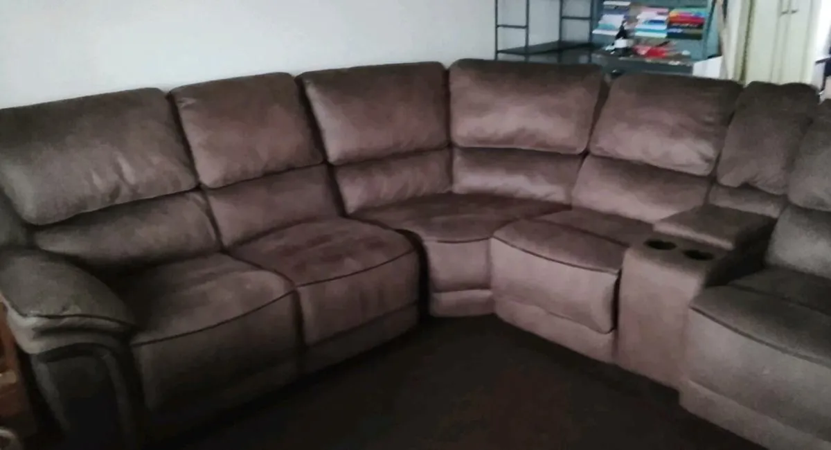 Corner Sofa Unit - Image 1