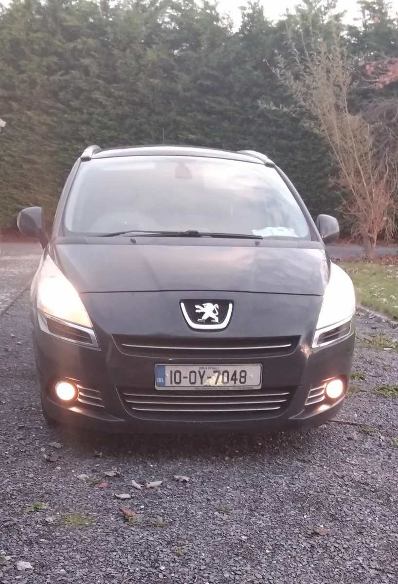 Peugeot 5008 2010 - Image 4