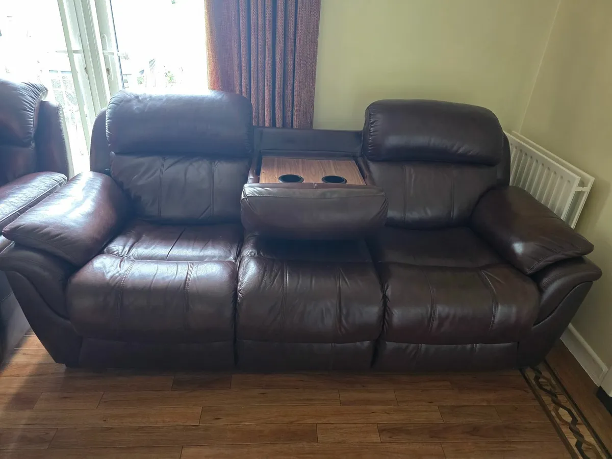 Leather Suite - Image 3