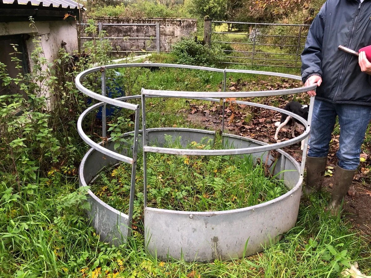 Sheep Hay Feeder - Image 2