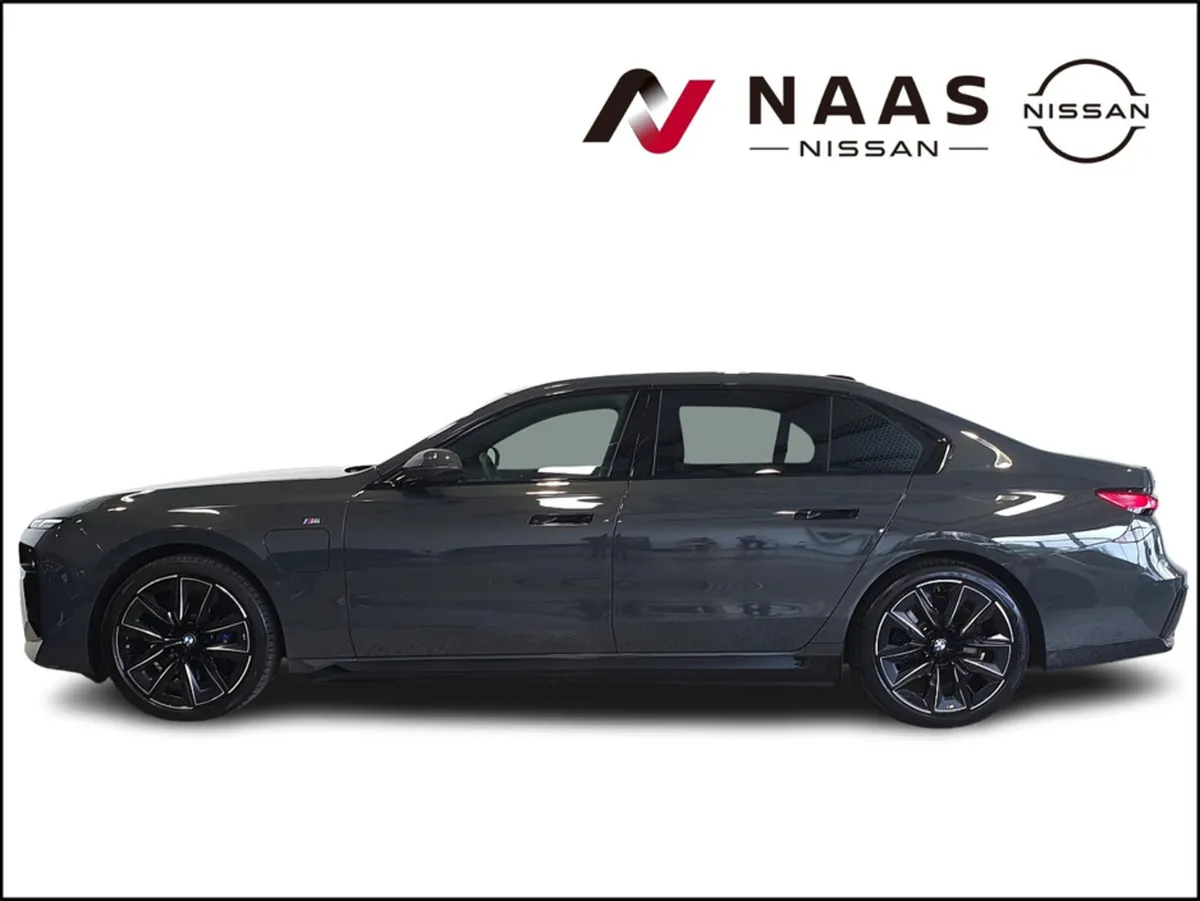 BMW 7-Series G70 XDRIVE M SPORT 483BHP - Image 4