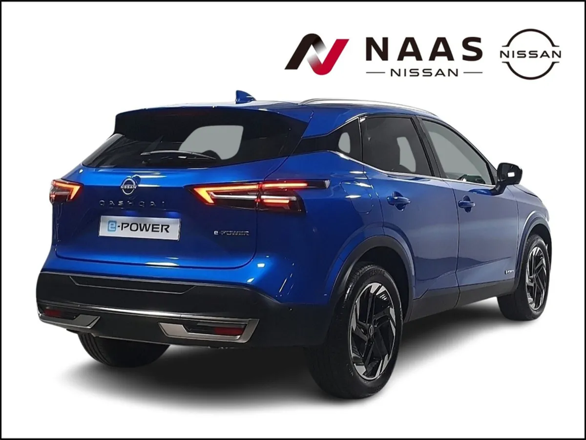 Nissan Qashqai 1.3 PET SV PREMIUM CVT - Image 4