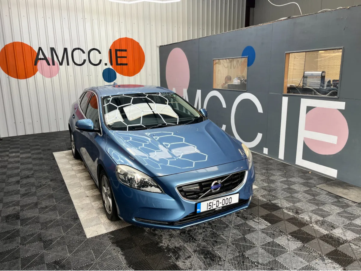 Volvo V40 €12950! VOLVO V40 AUTOMATIC T4 - Image 1