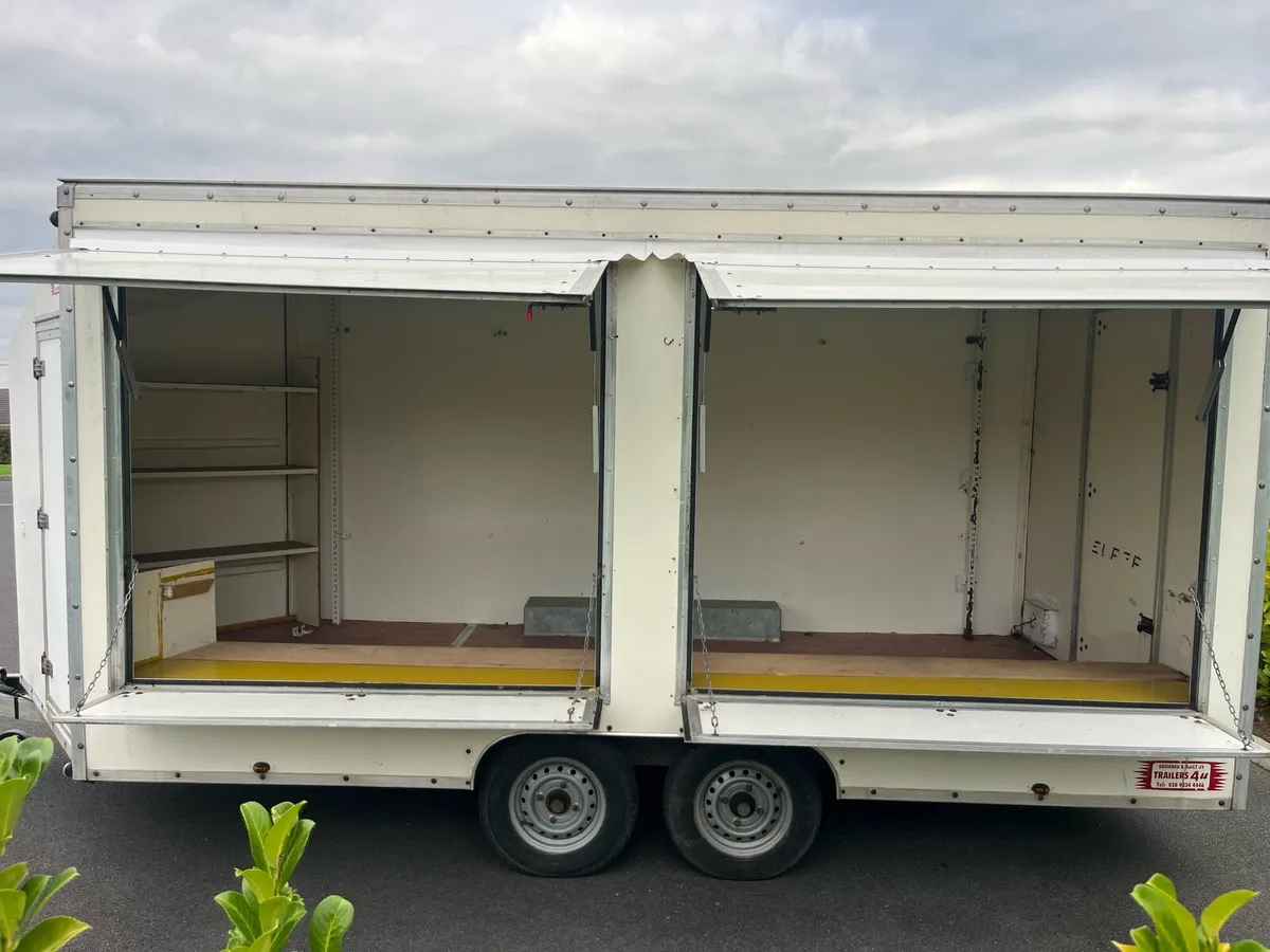 Coffee trailer , exhibition trailer , catering - Image 4
