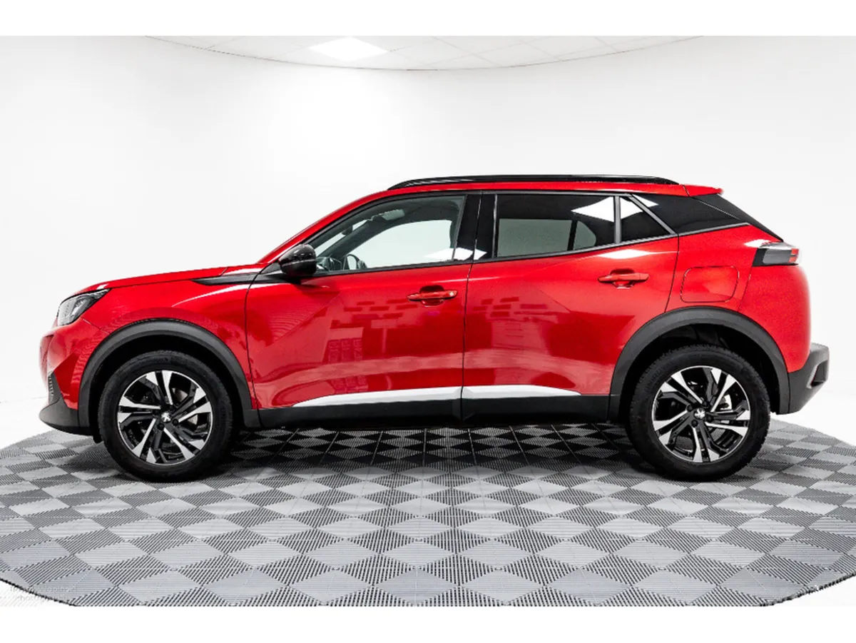 Peugeot 2008 Allure 1.2 Petrol 100HP - Image 4