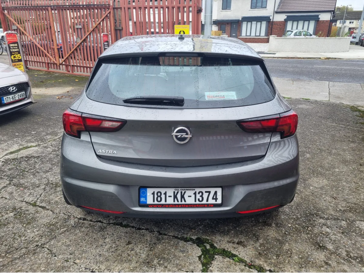 Opel Astra S 1.4 I 5DR (NCT 02/26) - Image 3