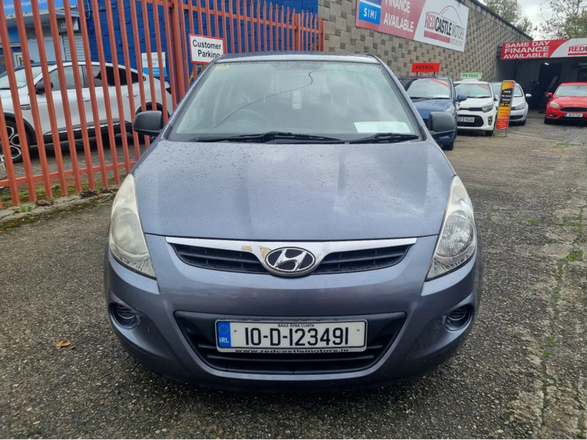 Hyundai i20 CLASSIC 5DR BLUE 74BHP  (NCT 10/26) - Image 2