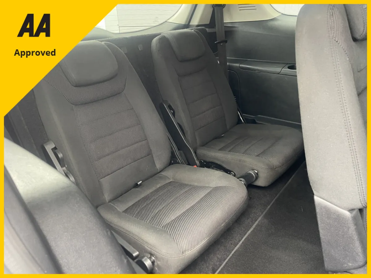 Ford S-Max 2.0 TDCI TITANIUM 161BHP 5DR - Image 3