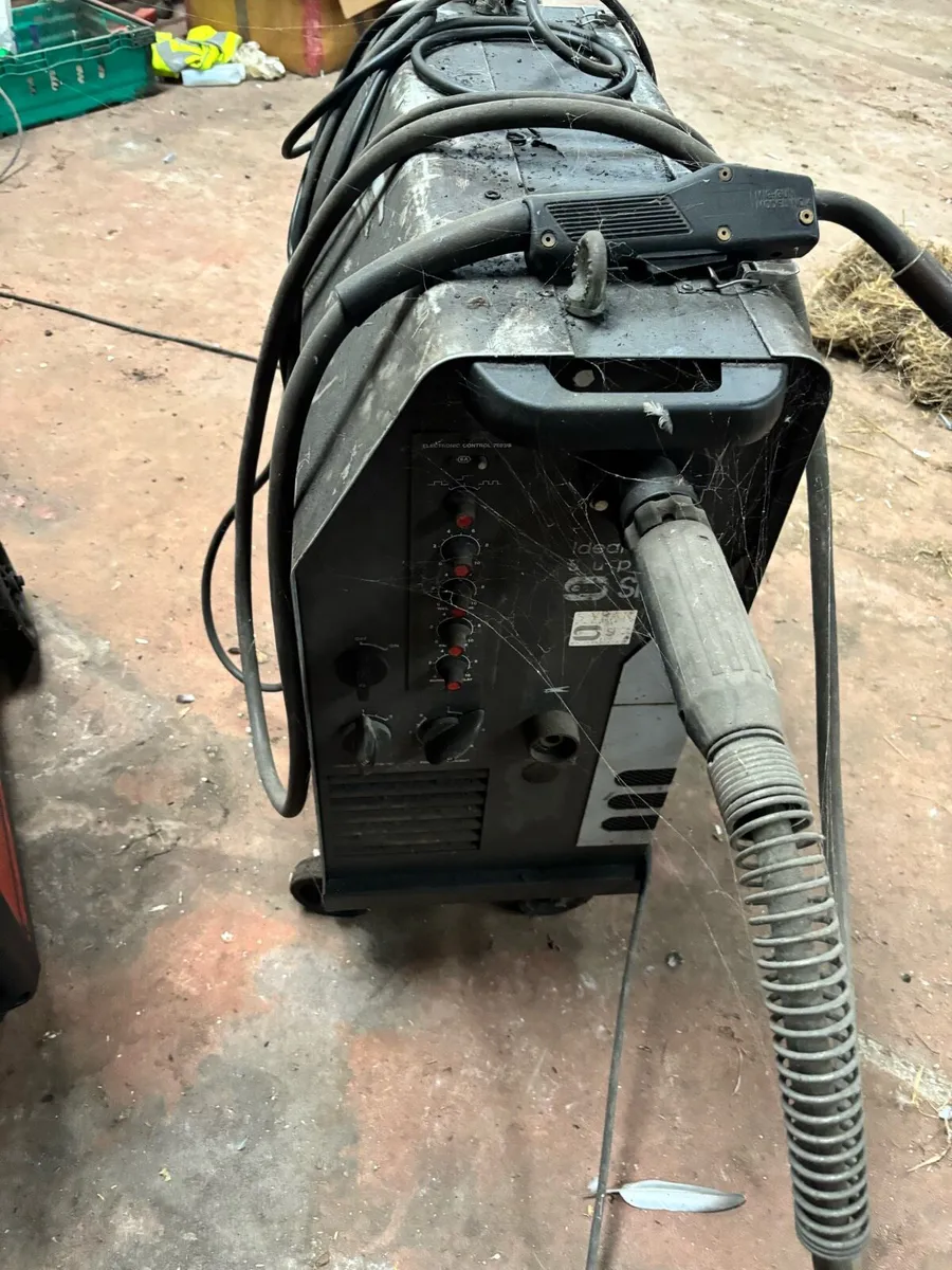 Welders - Image 3