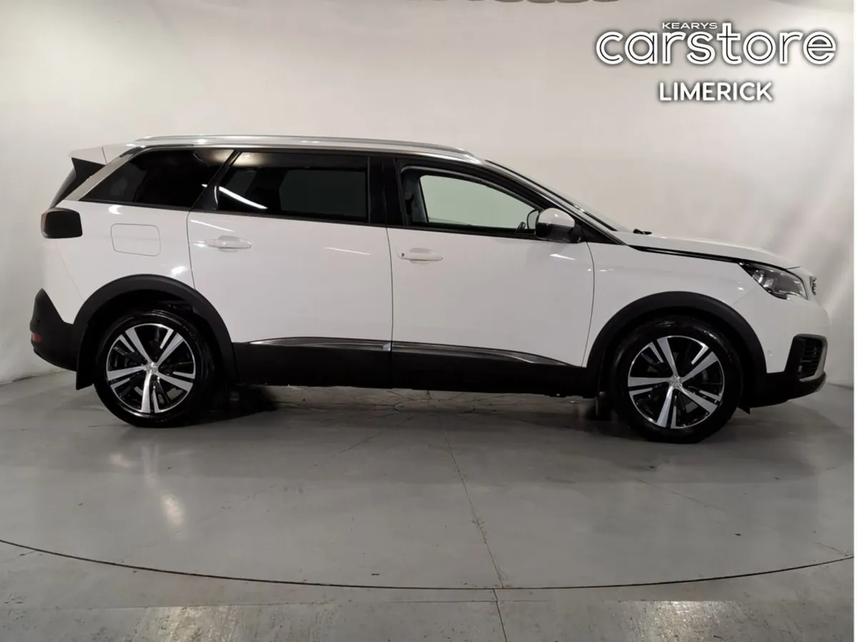 Peugeot 5008 1.2 Puretech 130bhp Allure - Image 2