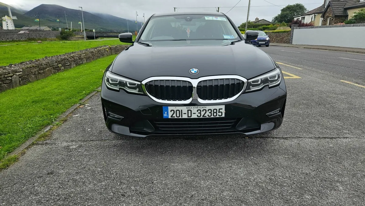 BMW 330 G20 - Image 2