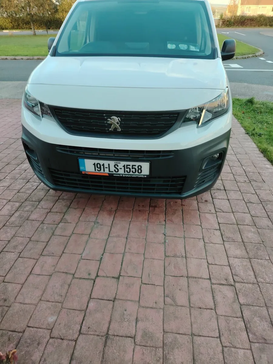 Peugeot Partner 2019 new model - Image 1
