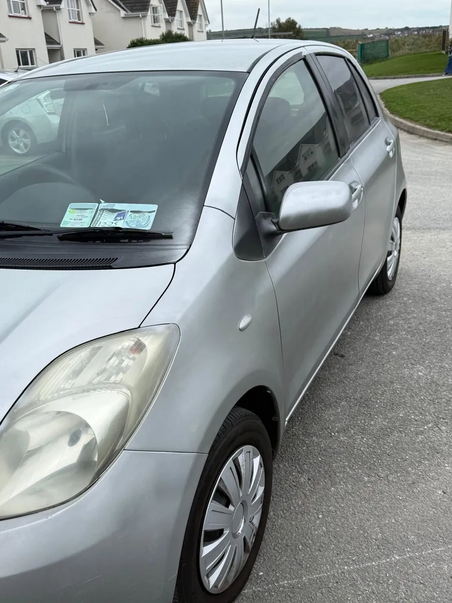 Toyota Vitz 2007 - Image 4