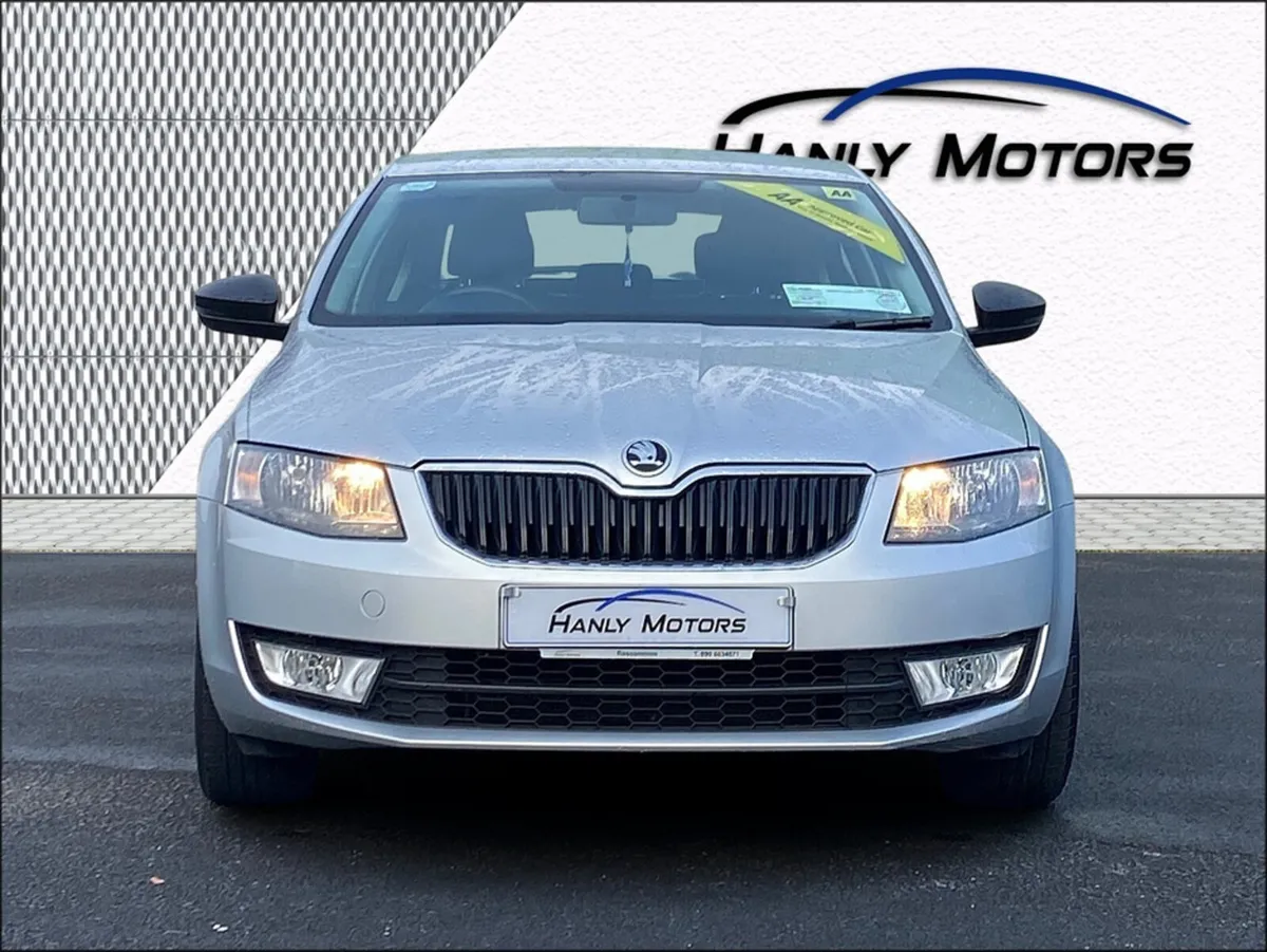 Skoda Octavia ACTIVE 1.6 TDI 90HP 4DR - Image 2