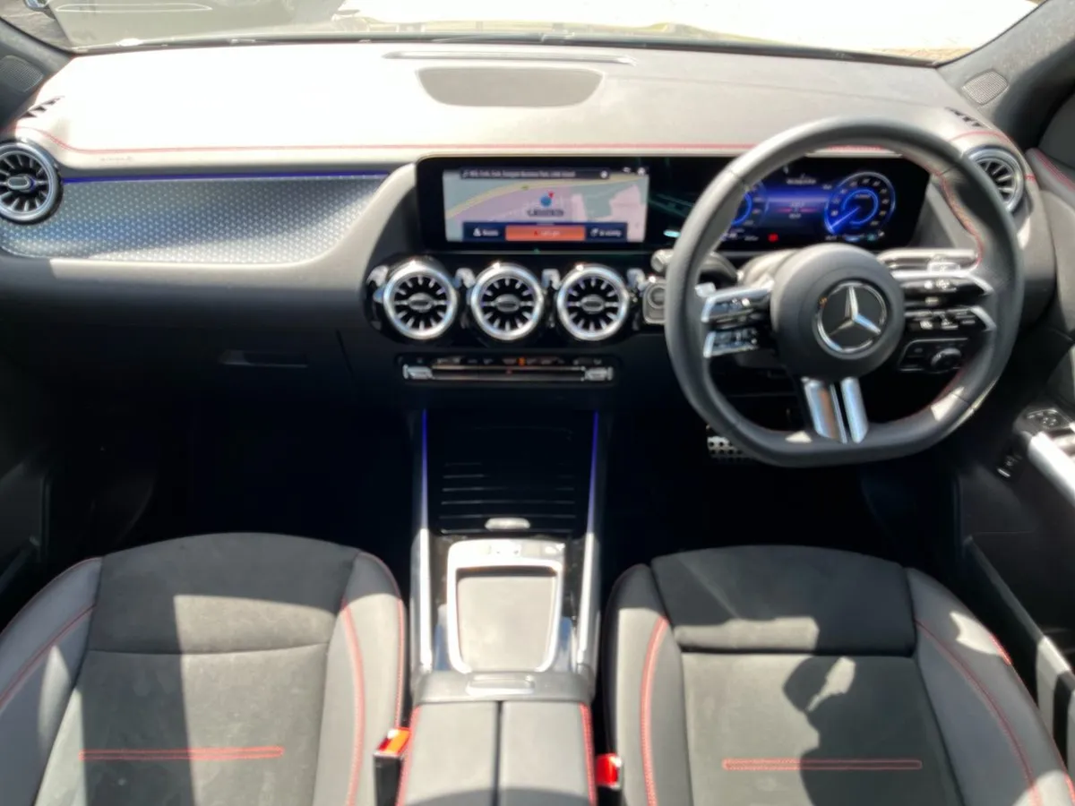 Mercedes-Benz EQA 250  AMG Line Executive - Image 4