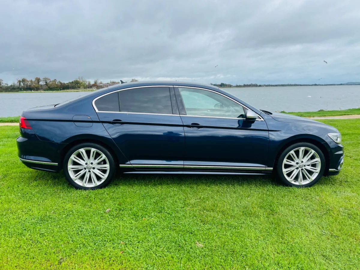 Volkswagen Passat 2.0 TSI//FINANCE AVAILABLE//R-LI - Image 4
