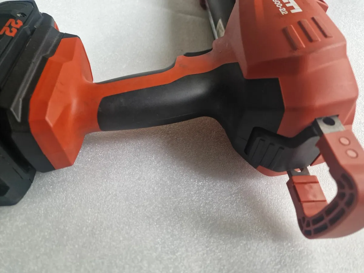 Hilti HDE 500 Cordless adhesive dispenser - Image 2