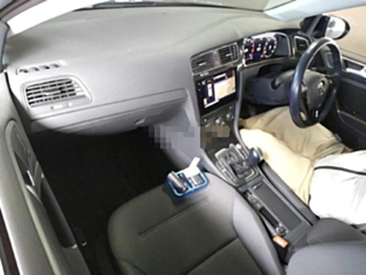 Volkswagen Golf Golf comfortline 1.2 with low mile - Image 3